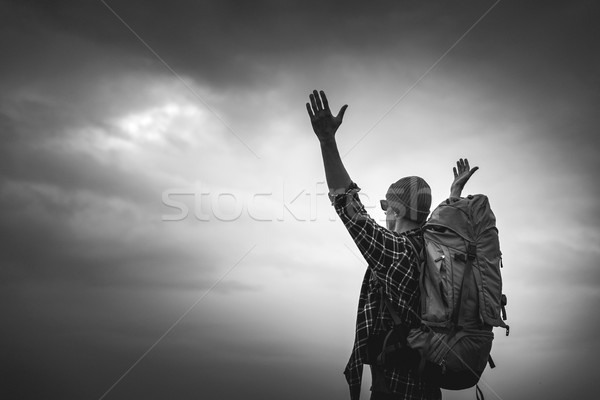 Homem mochila sentimento gratidão Foto stock © iko