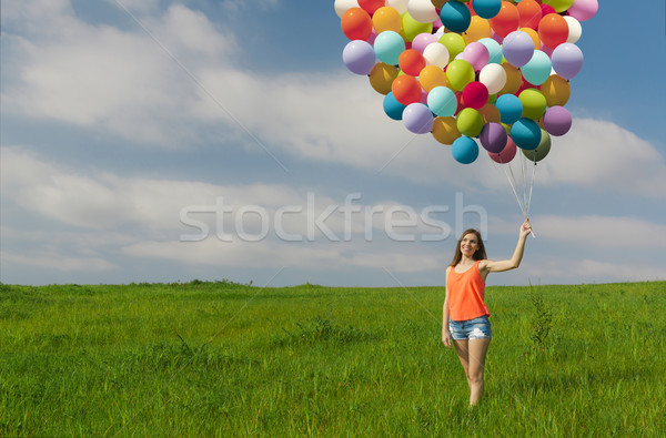 Meisje jonge mooie vrouw ballonnen groene Stockfoto © iko