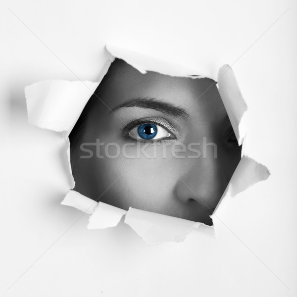 Bleu oeil belle Homme regarder trou [[stock_photo]] © iko