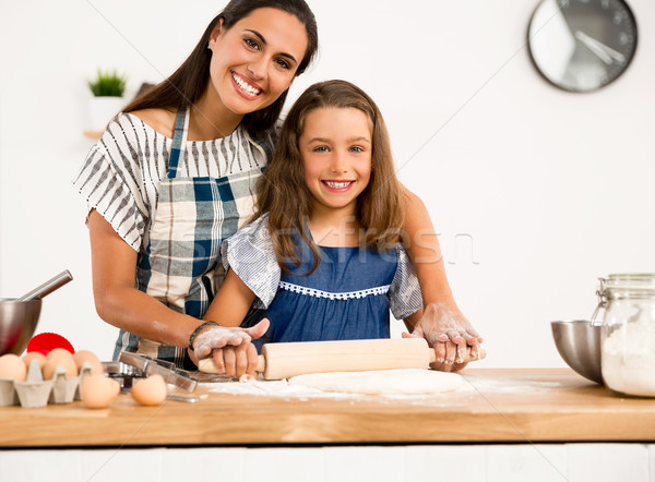 Learning to bake Stock photo © iko