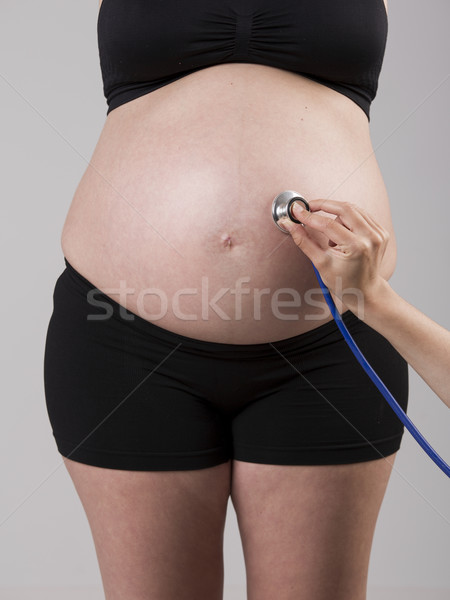 醫生 肚 孕婦 聽筒 女子 身體 商業照片 © iko