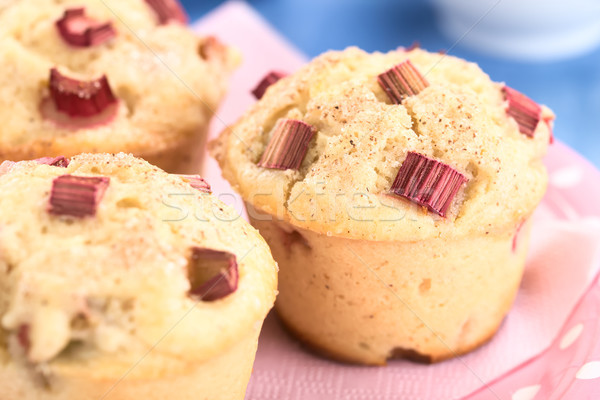 Rhubarbe yogourt muffins fraîches maison cannelle [[stock_photo]] © ildi