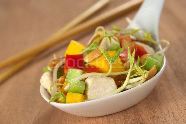 Vers asian salade kip mango komkommer Stockfoto © ildi