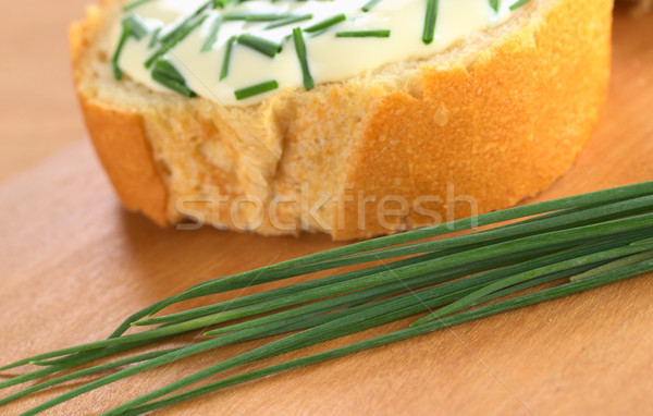 Fraîches ciboulette planche à découper baguette tranche soft Photo stock © ildi