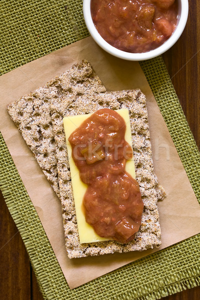 Rabarbaro fragola formaggio sandwich fatto in casa la luce naturale Foto d'archivio © ildi