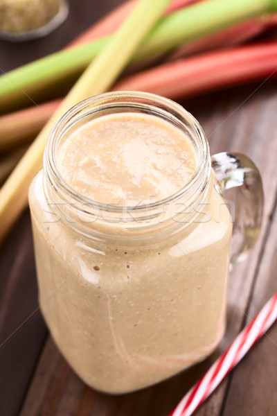 Vegan rhubarbe smoothie maçon jar Photo stock © ildi