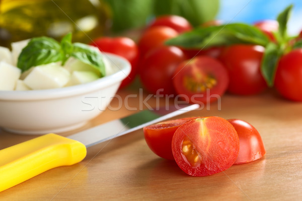 Tomate cerise brut coupé cuisine couteau Photo stock © ildi
