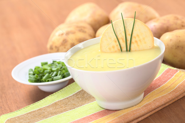 Aardappelsoep vers aardappel room soep bieslook Stockfoto © ildi