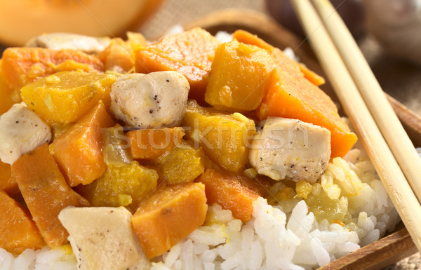 Foto stock: Pollo · calabaza · batata · curry · servido · arroz