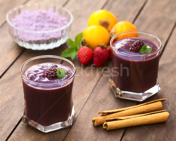 Bea traditional pregatit gătit violet porumb Imagine de stoc © ildi