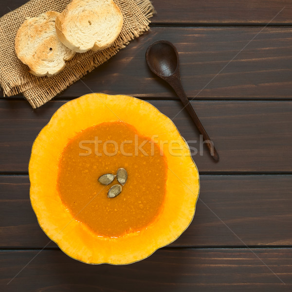 Sahne Kürbis Suppe serviert Hälfte Kürbisse Stock foto © ildi