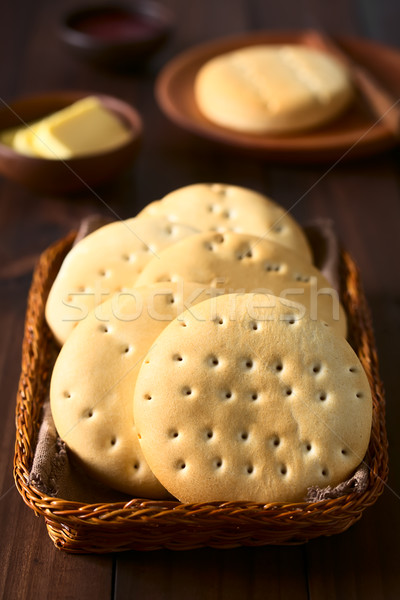 Pâine traditional coş unt gem Imagine de stoc © ildi