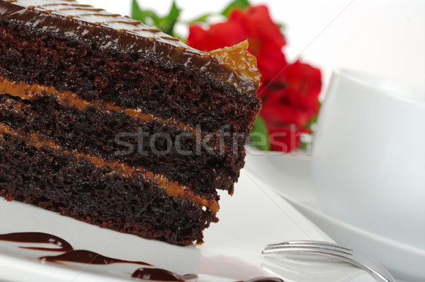 Csokoládés sütemény kávé piros inka liliom szelektív fókusz Stock fotó © ildi