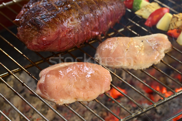 Wybór mięsa grill dwa plastry wieprzowina Zdjęcia stock © ildi