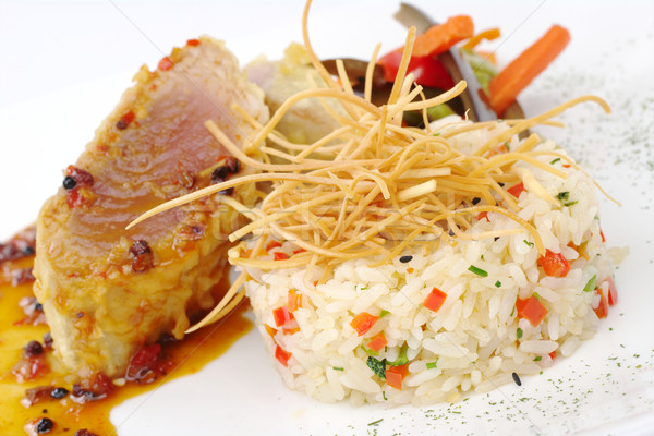 Vegetales risotto frito delgado superior peces Foto stock © ildi