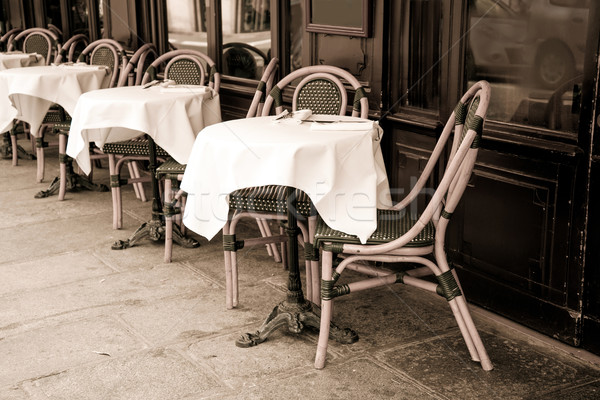 Koffie terras uitzicht op straat partij restaurant tabel Stockfoto © ilolab