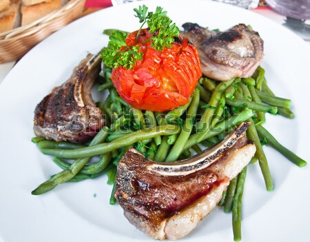 Saftig Steak frischen grünen Bohnen Abendessen Fleisch Stock foto © ilolab