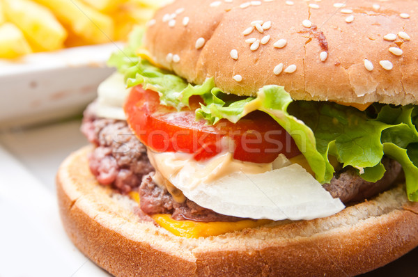 Sajt hamburger amerikai friss saláta étterem Stock fotó © ilolab