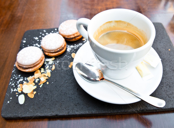 Prachtig witte beker hot koffie lage tafel Stockfoto © ilolab