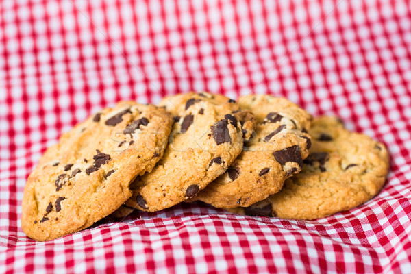 Foto stock: Chocolate · chips · cookies · rojo · servilleta · alimentos