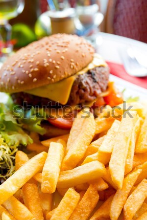 Sajt hamburger amerikai friss saláta zöld Stock fotó © ilolab