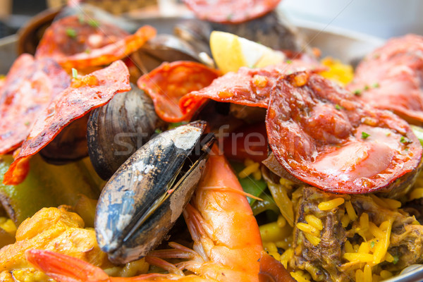 西班牙美食 蝦 米 食品 綠色 商業照片 © ilolab