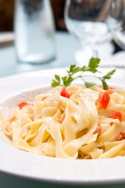 Smakelijk pasta zalm plaat gerookte zalm Stockfoto © ilolab
