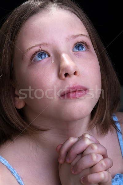 Junge Mädchen beten weinen Porträt Mädchen Stock foto © ilona75