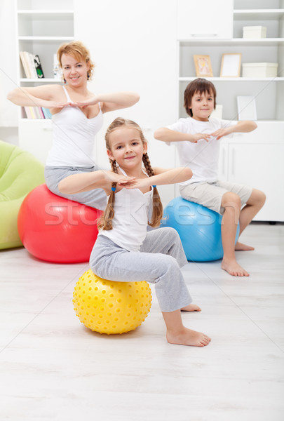 Gymnastique exercice enfants femme maison fille [[stock_photo]] © ilona75