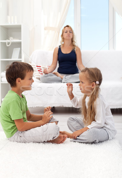 Cool puissance femme détendre deux enfant [[stock_photo]] © ilona75