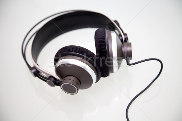 Kulaklık kulaklık ses elektrik arka Stok fotoğraf © Imagecom