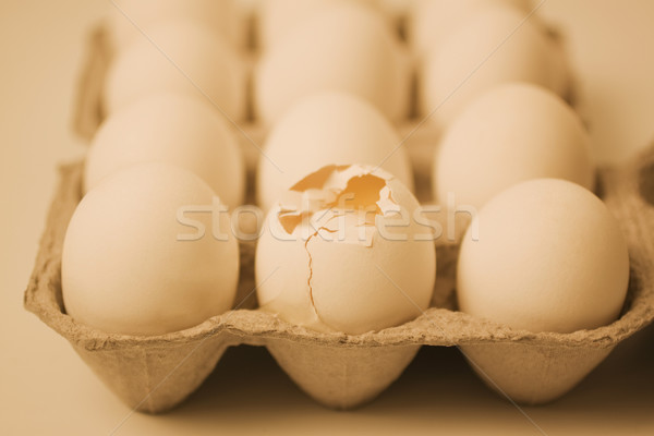 Сток-фото: сломанной · яйцо · другой · яйца · группа