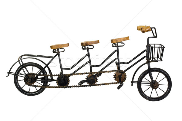 Trei tandem bicicletă metal călători coş Imagine de stoc © imagedb
