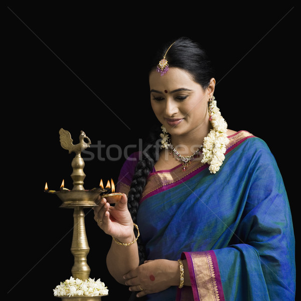 Sul indiano mulher iluminação adorar Foto stock © imagedb