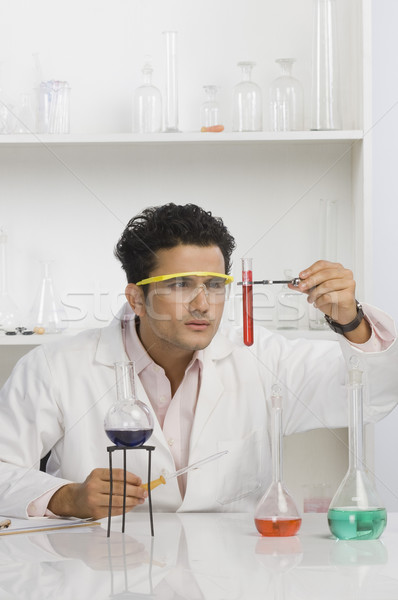 Scienziato chimica immagine a colori capelli neri Foto d'archivio © imagedb