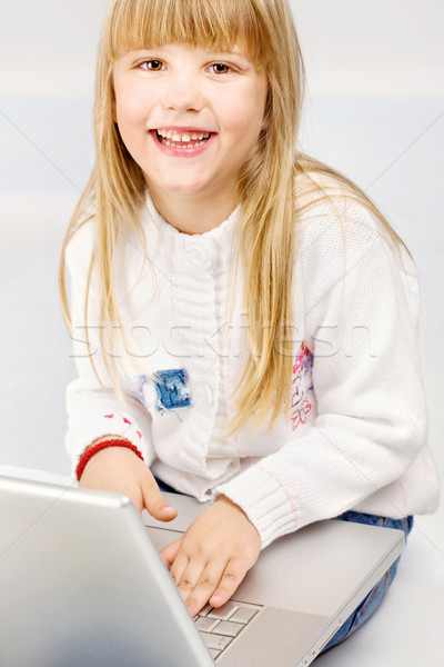 çocuk bilgisayar kadın dizüstü bilgisayar okul Stok fotoğraf © imarin