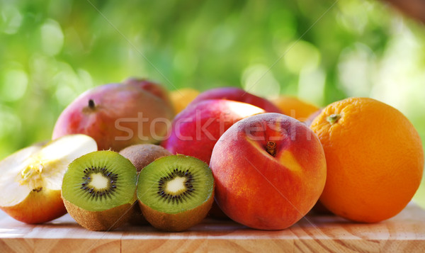 Oranje perzik vruchten achtergrond tabel Stockfoto © inaquim