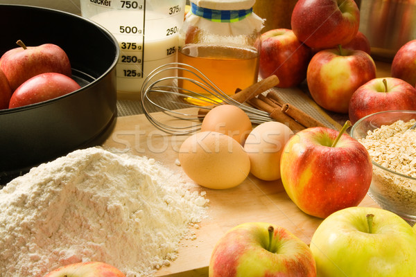 Baking apple pie Stock photo © IngaNielsen