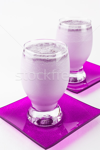 Szeder smoothie kettő üveg rózsaszín csészealj Stock fotó © IngridsI