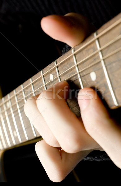 Jogar guitarra música madeira corpo homens Foto stock © inoj