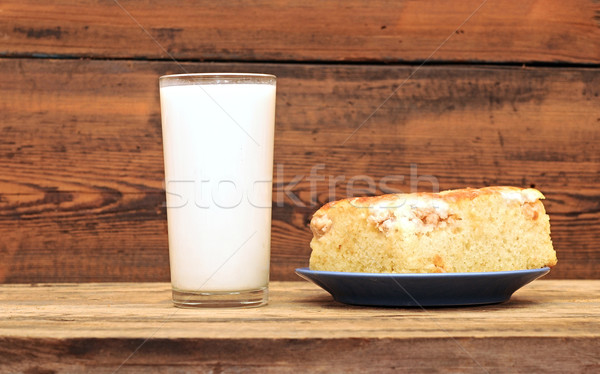 Stock photo: Homemade pie with apples and a glass of milk 