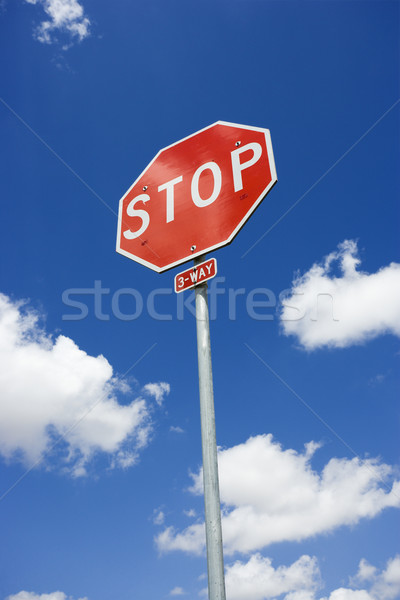 Stock foto: Stoppschild · bewölkt · Himmel · blau · Wolken · Farbe