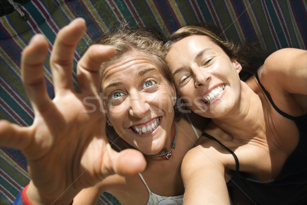 Vrouwen dom hangmat kaukasisch glimlach reizen Stockfoto © iofoto