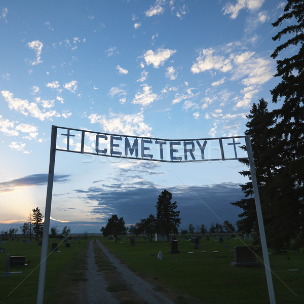 Cementerio entrada signo anochecer rural Dakota del Sur Foto stock © iofoto