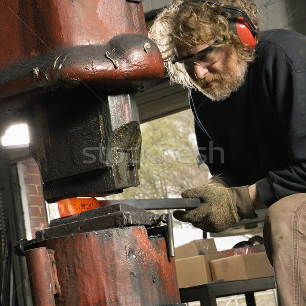 Homem poder martelo caucasiano metal homens Foto stock © iofoto