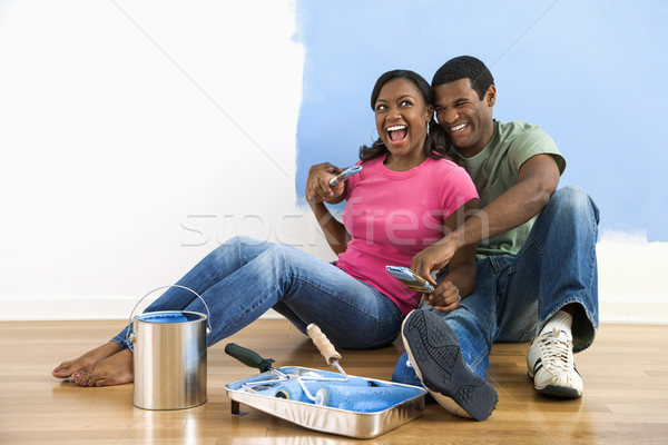 Paar lachend samen afro-amerikaanse vergadering ontspannen Stockfoto © iofoto