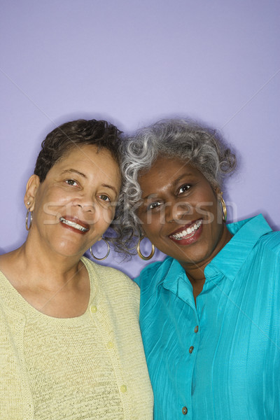 Nők barátok mosolyog középkorú felnőtt afroamerikai nők Stock fotó © iofoto