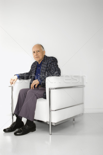 Férfi ül szék kaukázusi középkorú felnőtt férfi Stock fotó © iofoto