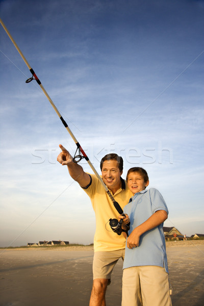 Apa fia halászat kaukázusi férfi part tengerpart Stock fotó © iofoto