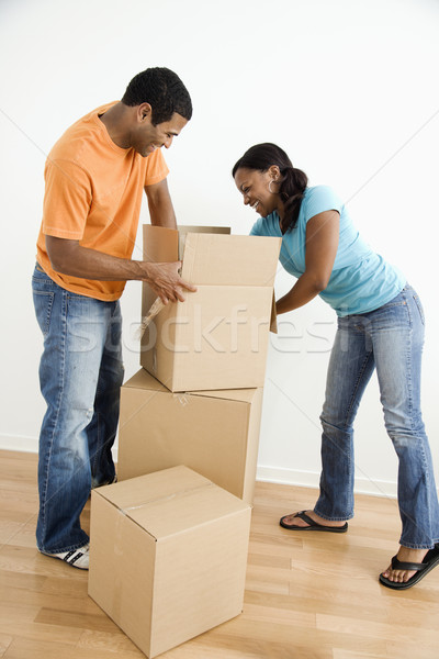 Foto stock: Pareja · cajas · masculina · femenino